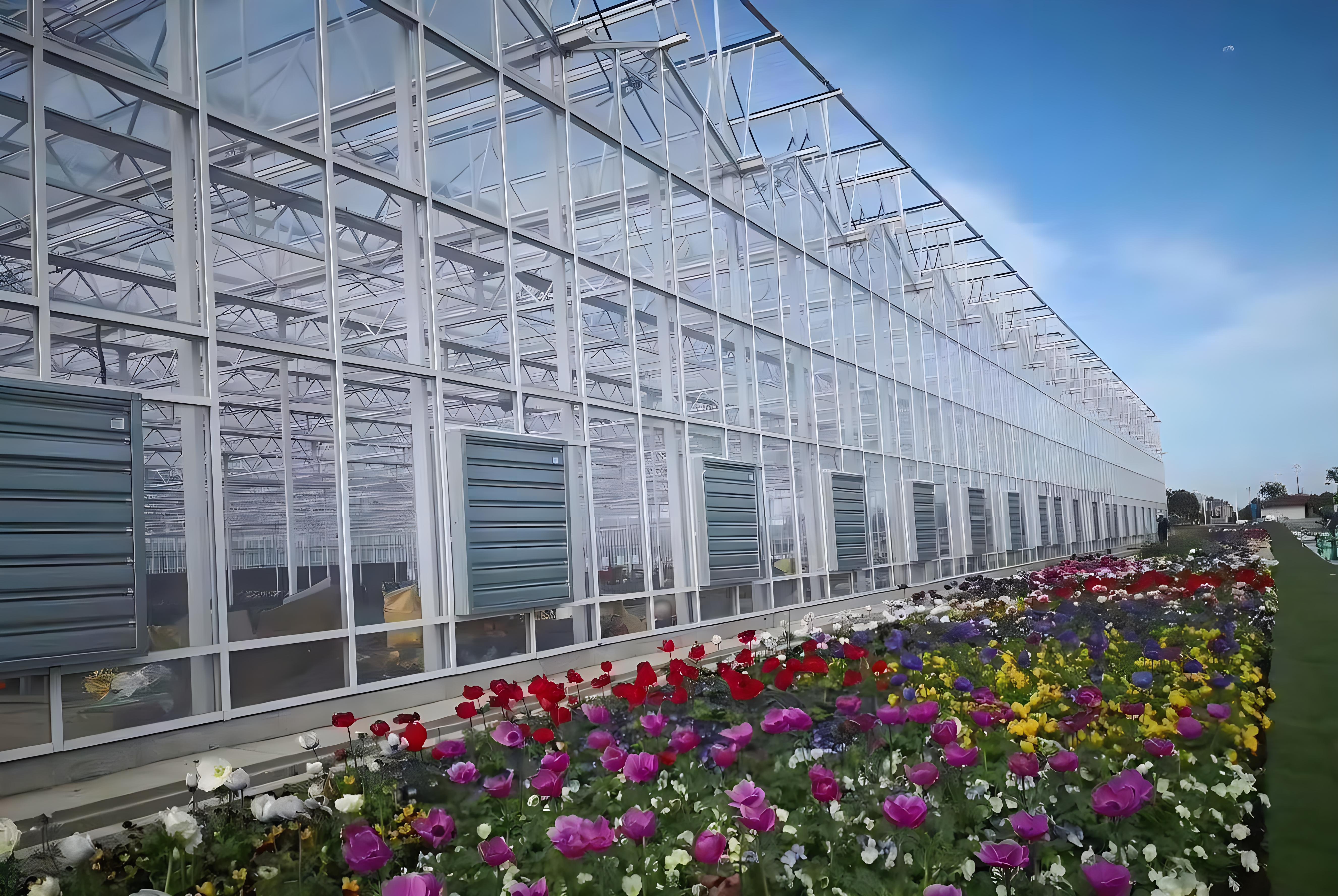 鱼儿山牧场温室5000平米